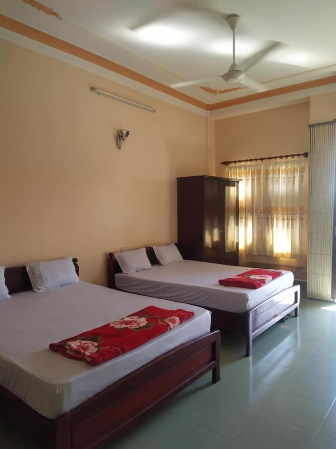 Nhà Nghỉ Minh Quân Hà Tiên Exterior foto